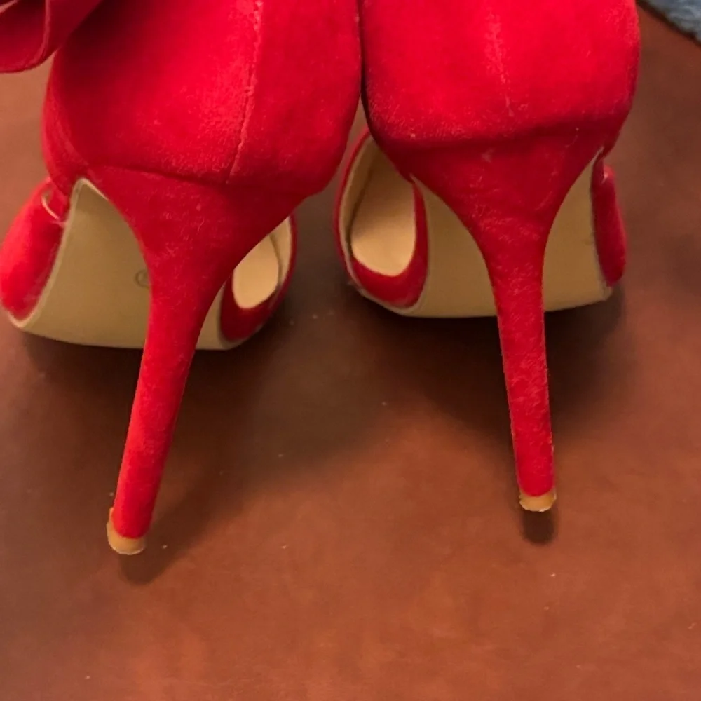 Elegant Red Bow Women's Heels